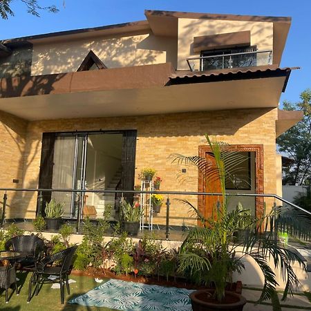 Lavish Villa - 3 Bhk Pool With Lawn Lonavala Buitenkant foto